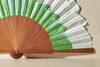 Handfächer Sofia in der Farbe Weiß im Angebot bei Hitzewelle dem Online Fächerstore
